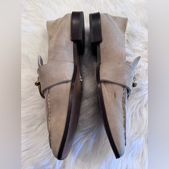 Frame Le Montecito 39.5 Loafer Tan Suede W/Gold Buckle Detail - Picture 12 of 16